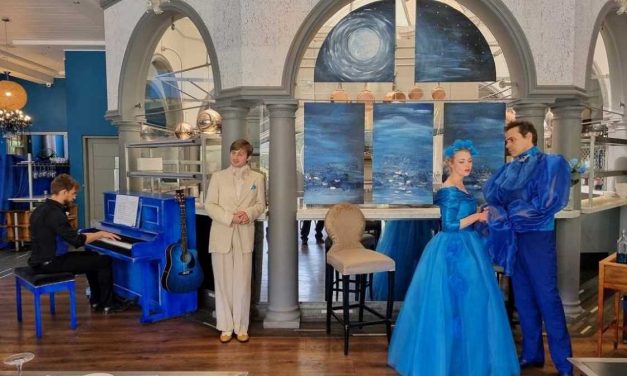 Theatre review/interview: Enchanting immersion in The Blue Piano/The Blue Guitar of Tennessee Williams
