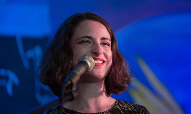 Interview/review: Emma van Heyn- munching on biltong and rusks in Shanghai, while mulling on Looking for Amanda