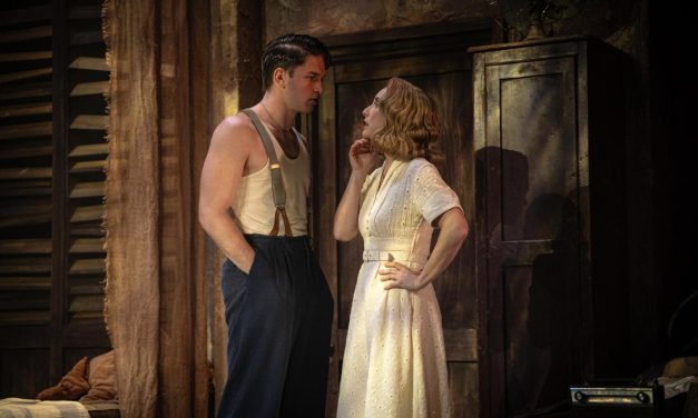 Review: Streetcar Named Desire in Cape Town, beautiful and stirring, excellent production of a brilliant play