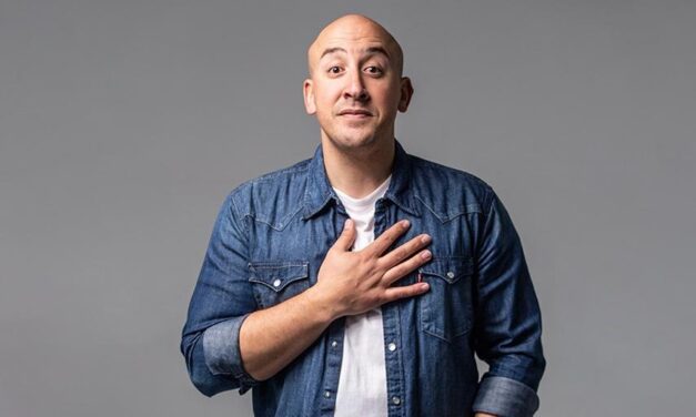 Review: Dalin Oliver charms the audience with 90 Day Comedian