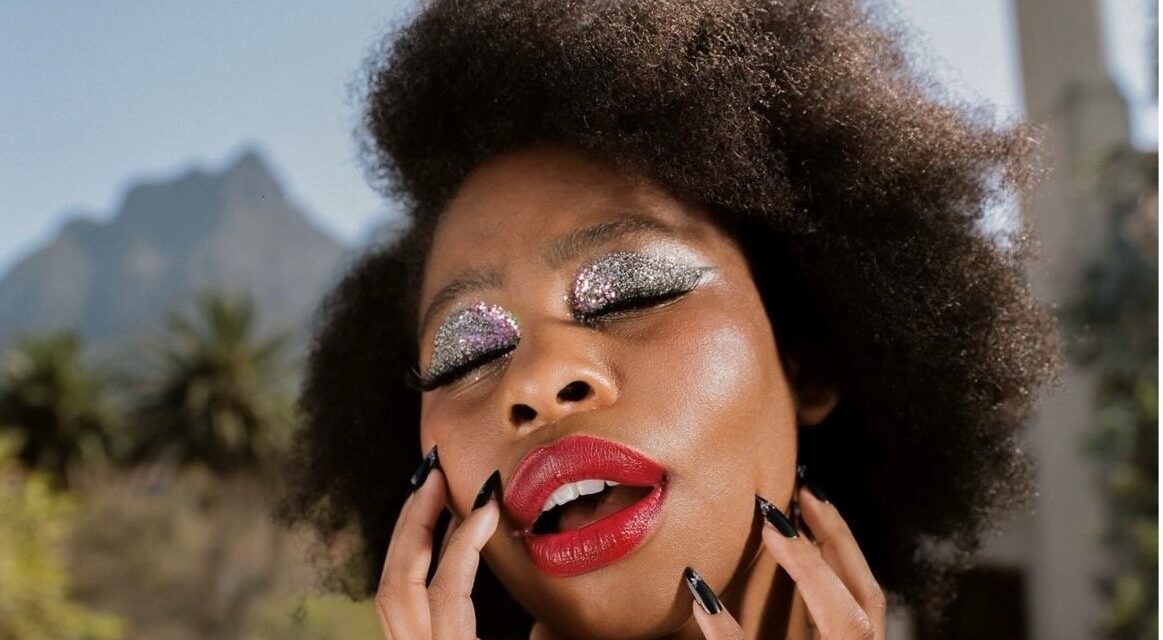 Stage: Die Fledermaus, Opera UCT, a toast to glamour, laughter and opera